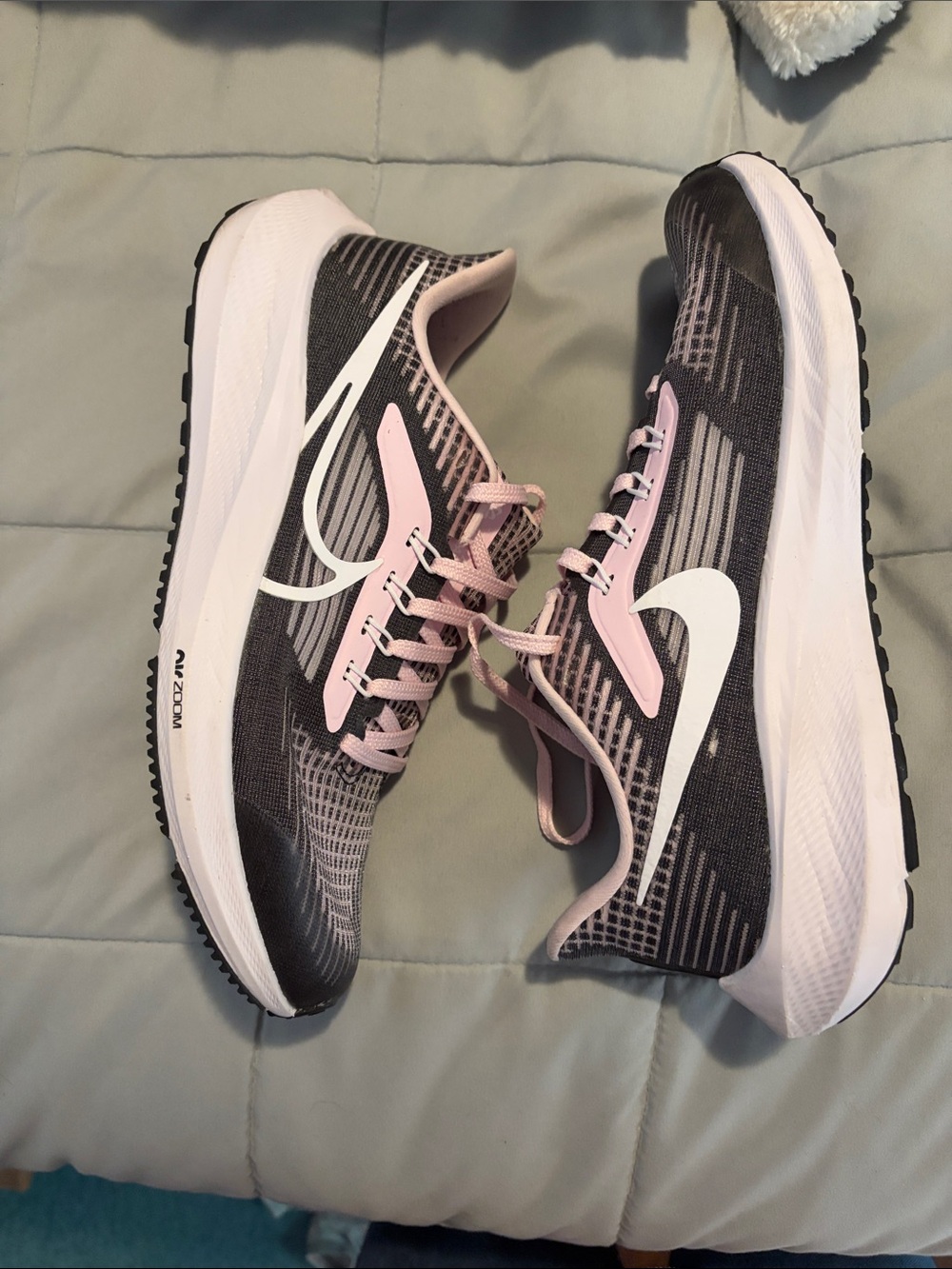 Nike Kids Running Shoes — Pink and Black